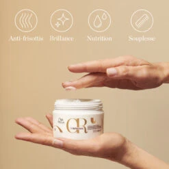 Masque Lumière Oil Reflections Wella 500ml -Produits Capillaires Boutique 116.31 3 99953.1694178880