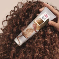 Masque Color Fresh Wella Caramel Glaze 150ml -Produits Capillaires Boutique caramel glaze wella 150ml 66542.1684847138