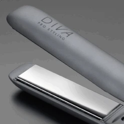 Lisseur Precious Metals Touch Titanium Diva -Produits Capillaires Boutique metalsss 78652.1684847662