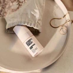 Spray Poudre Résultat Nat Authentic Beauty Concept 12g -Produits Capillaires Boutique spray poudre authentic beauty concept 24372.1693399641